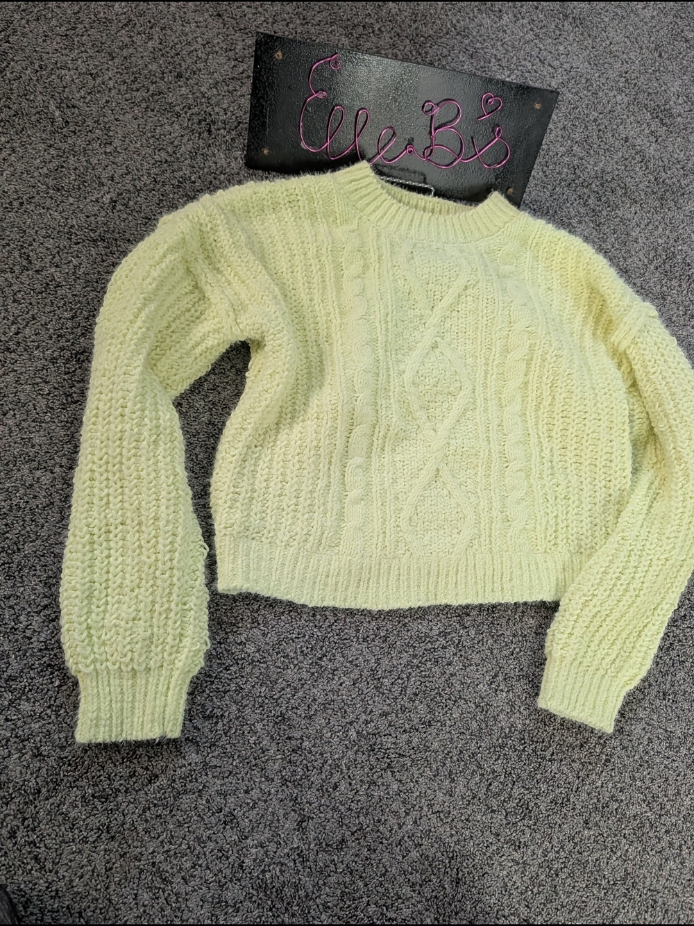 Used Condition Vintage Style No Boundaries Lemon Knit Crewneck Sweater M